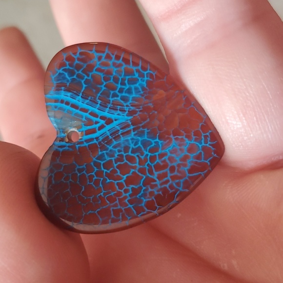 New Blue Brown Fire Agate Heart Shaped Pendant. - Picture 8 of 9